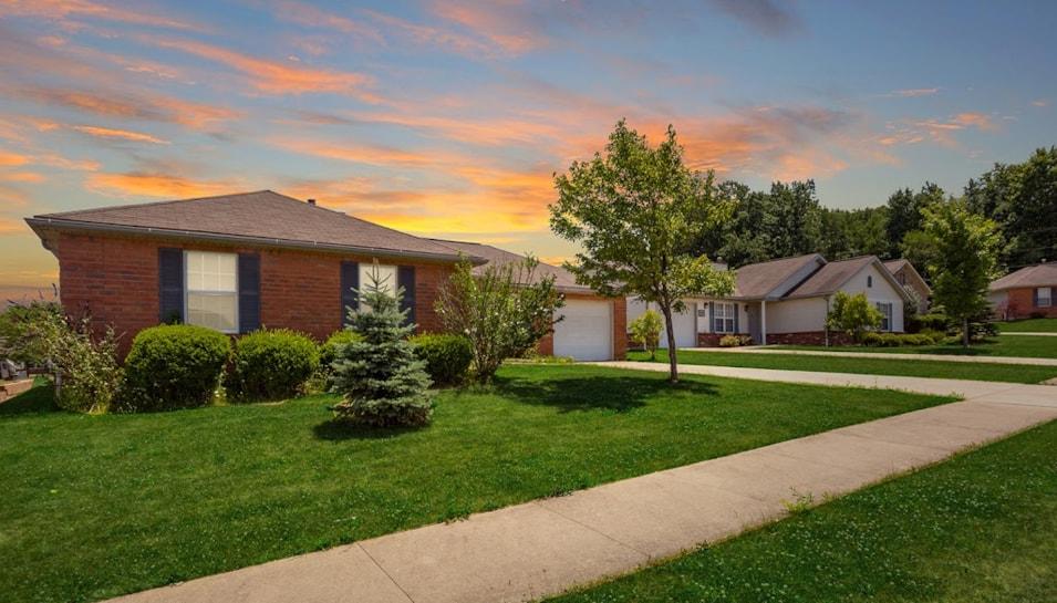 Vienna Woods Townhomes Van Rooy Properties (Corp Site)